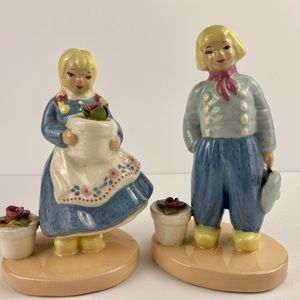 S-Quire Ceramics Dutch Boy and Girl vintage Figurines by Zaida #202 & 203